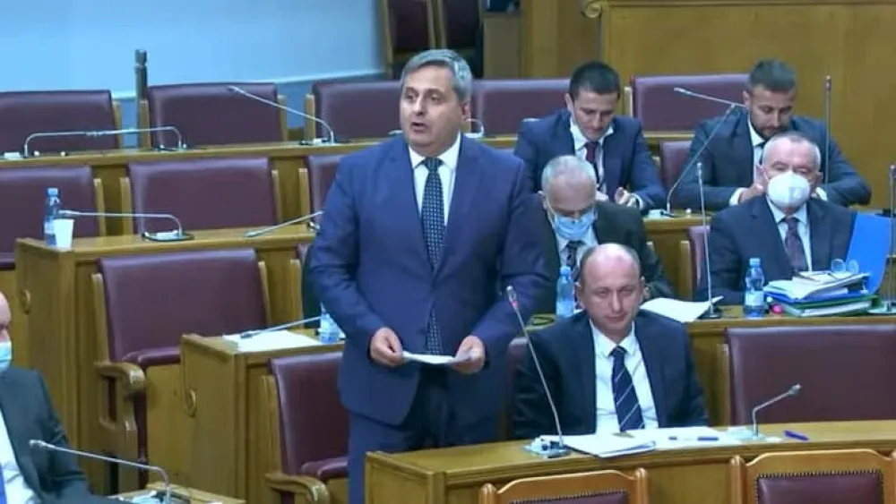 Radunović kontroli&scaron;e izbore u SAD-u