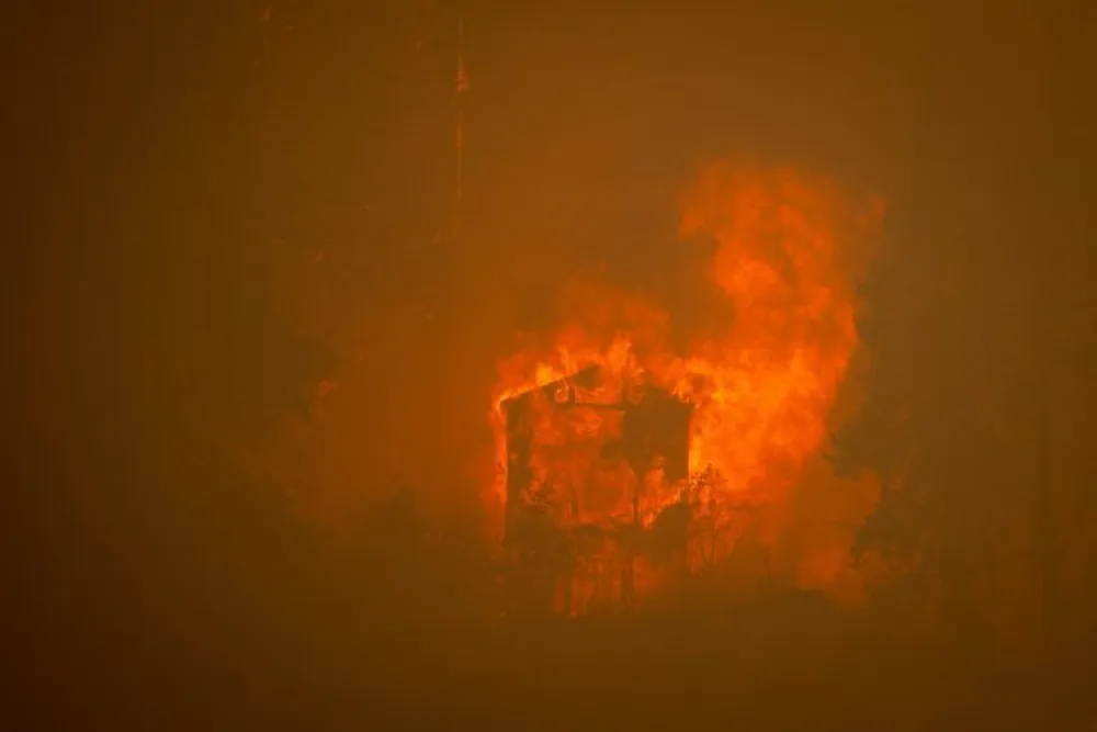Amerikanac tvrdi da mu je meteorit zapalio dom
