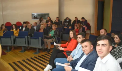 &Scaron;irom otvorio vrata svog velikog srca