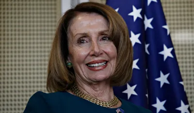 Nensi Pelosi