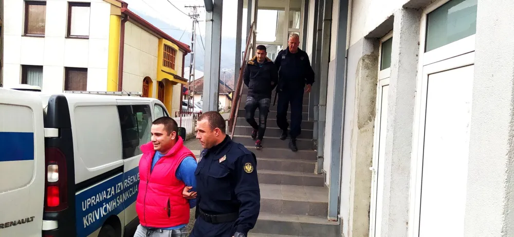 Optuženi priznali krađu, za ubistvo Dragice Selimović se međusobno optužuјu