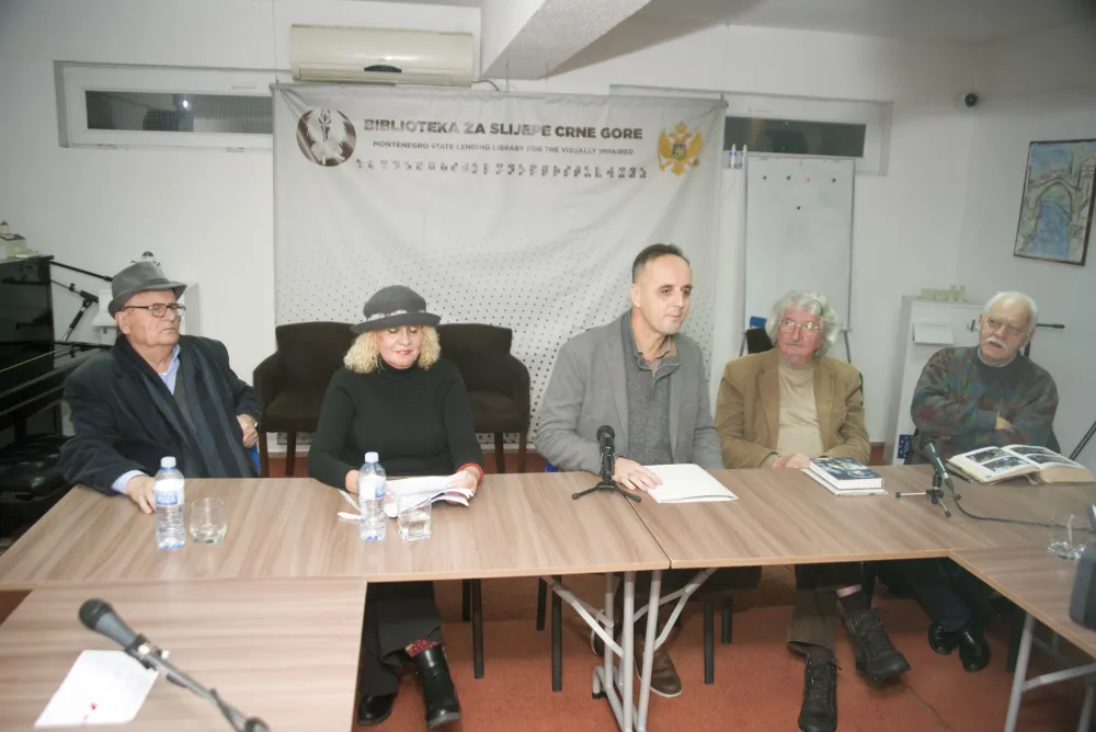 Okrugli sto posvećen Jovanu Dučiću: Povratak velikog pјesnika i diplomate
