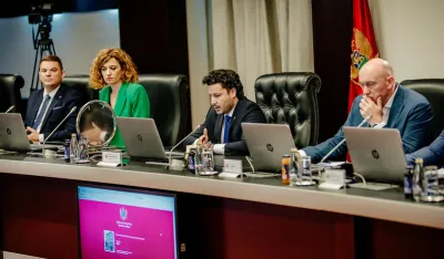 vlada, sjednica, dritan abazovic, jovana marovic, boris maric, premijer, ministri, clanovi vlade