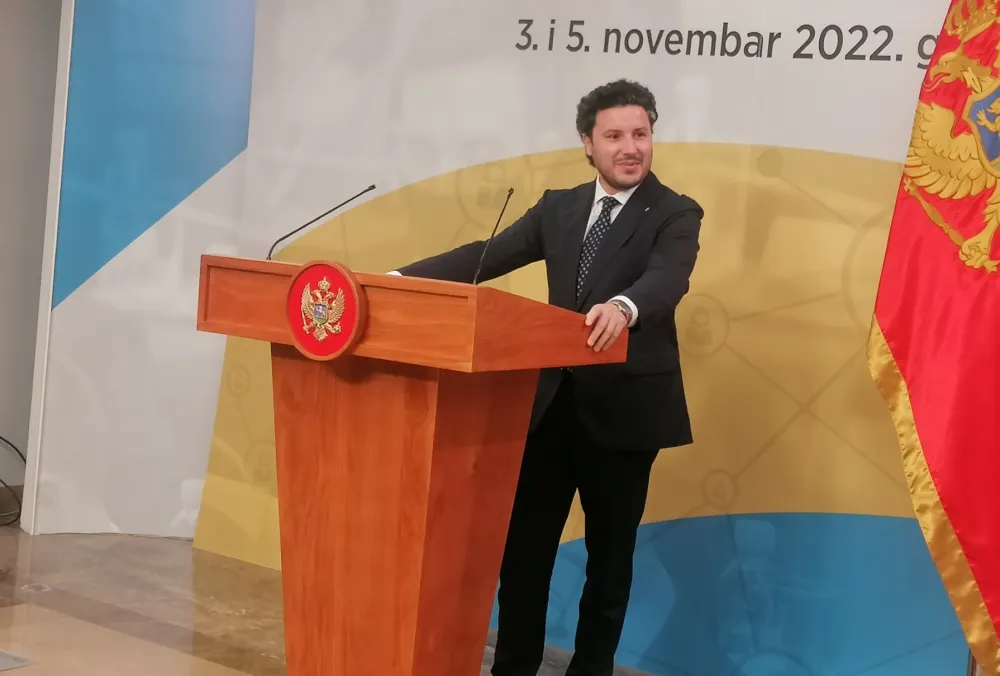 Dritan Abazović