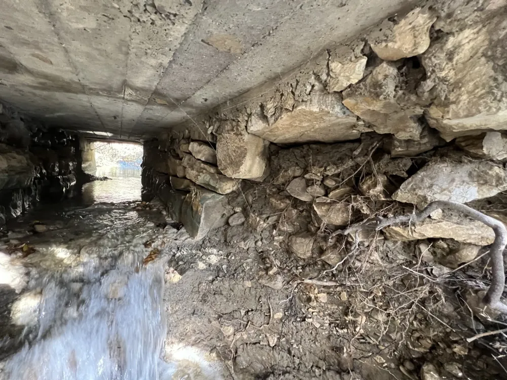 (VIDEO) Mje&scaron;tani Pipera traže: Ispitati oslonce mostova na putu do Drezge