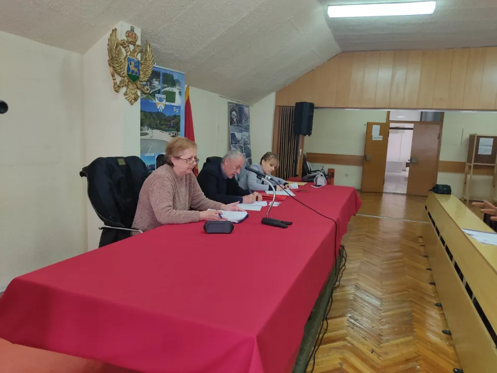SO &Scaron;avnik rebalansom budžeta za 2022. smanjila porez na dohodak fizičkih lica
