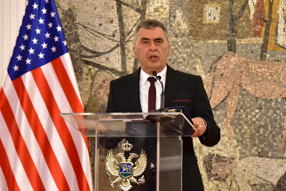 Milutin Djukanovic,Potpisivanje ugovora Elektroprivrede i UGT Renevables