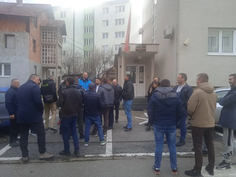 Saslu&scaron;anje žitelja &Scaron;avnika
