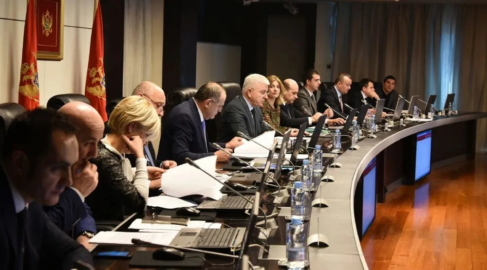 Са раније сједнице Владе