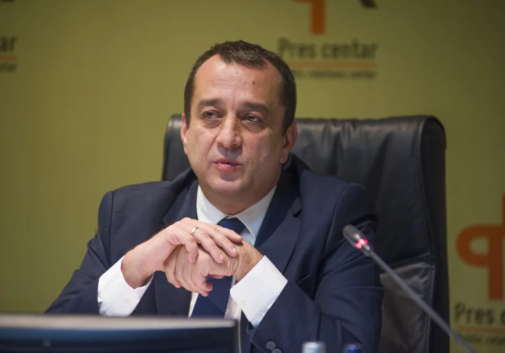 Policija pretresla stan Sa&scaron;e Čađenovića