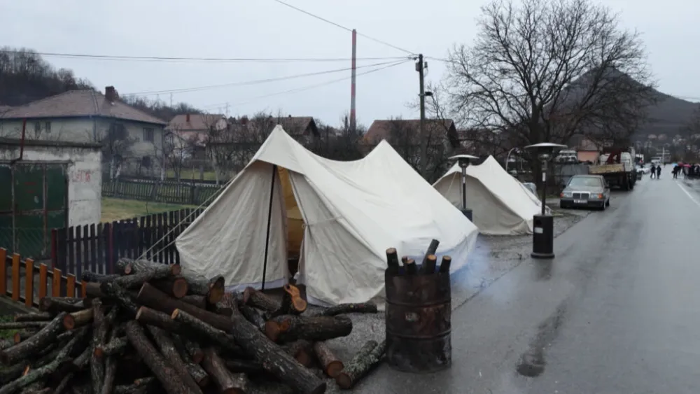 Прелази Јариње и Брњак и даље затворени и за пјешаке