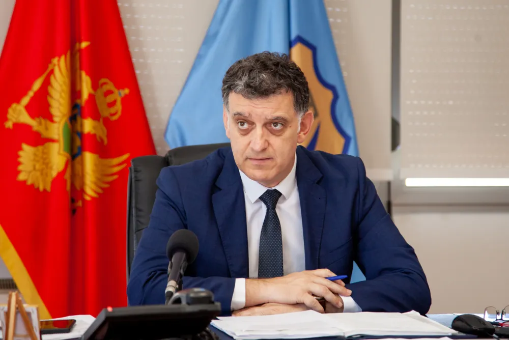 Željko Komnenović