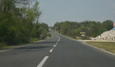 Korona - prazne ulice u vrijeme zabrane kretanja