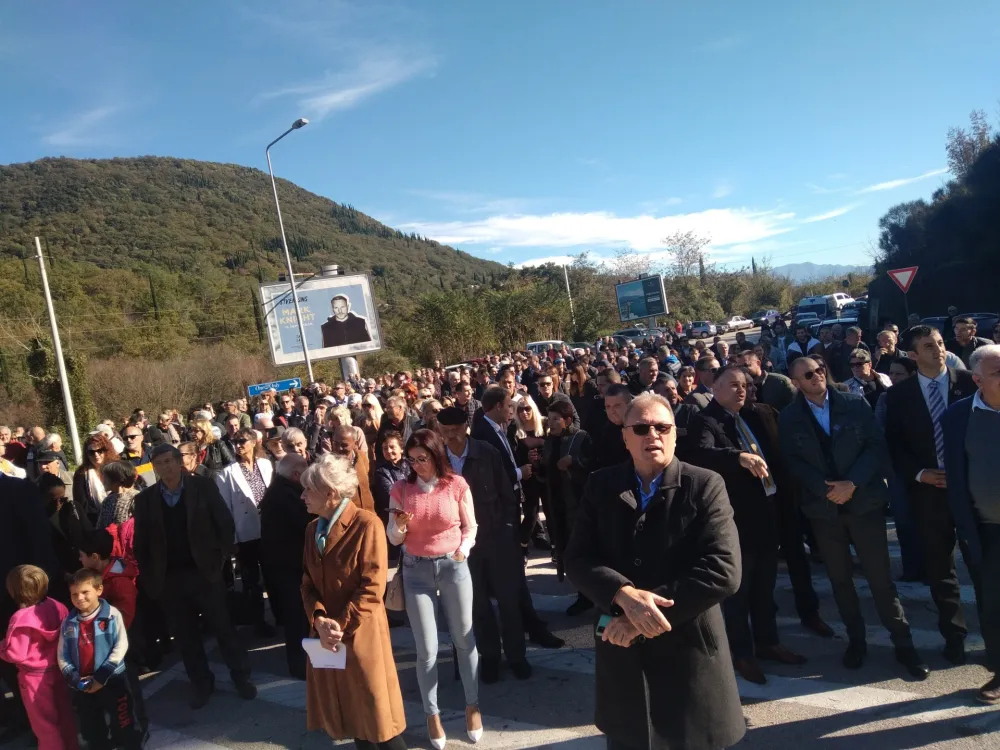 Uprava u &scaron;oku, Herceg Novi ostaje bez bolnice?