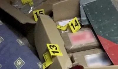 Uhap&scaron;eno 28 članova posade teretnog broda zbog 4,5 tona kokaina