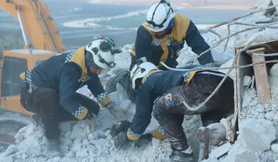 Spasavanje zarobljenih pod ru&scaron;evinama