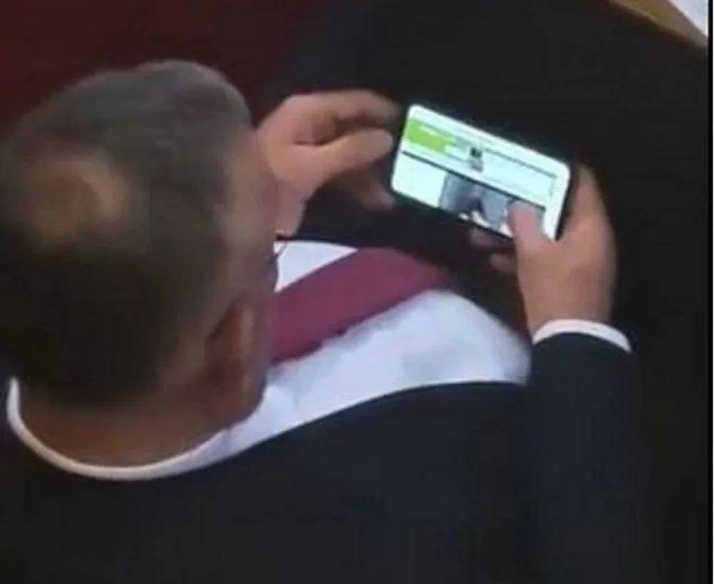 -FOTO: TVITER/SCREENSHOT