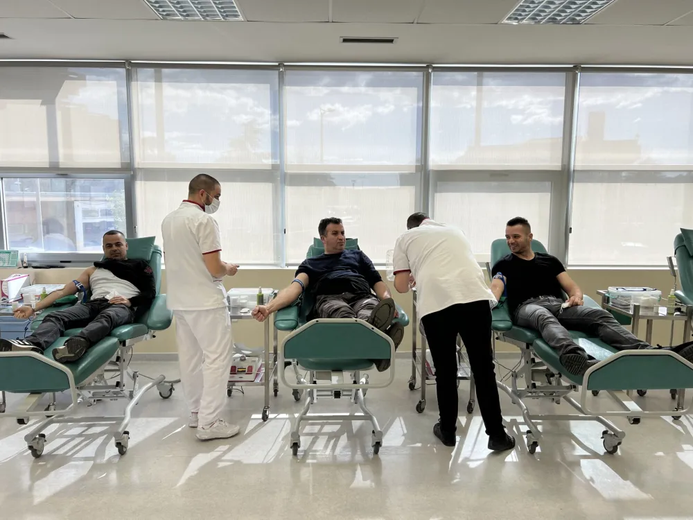 (VIDEO) Čovјek јe bogat koliko daјe, a ne koliko ima