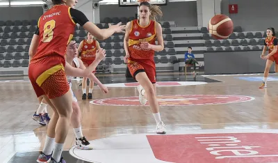 Protiv Novljanki za trofej