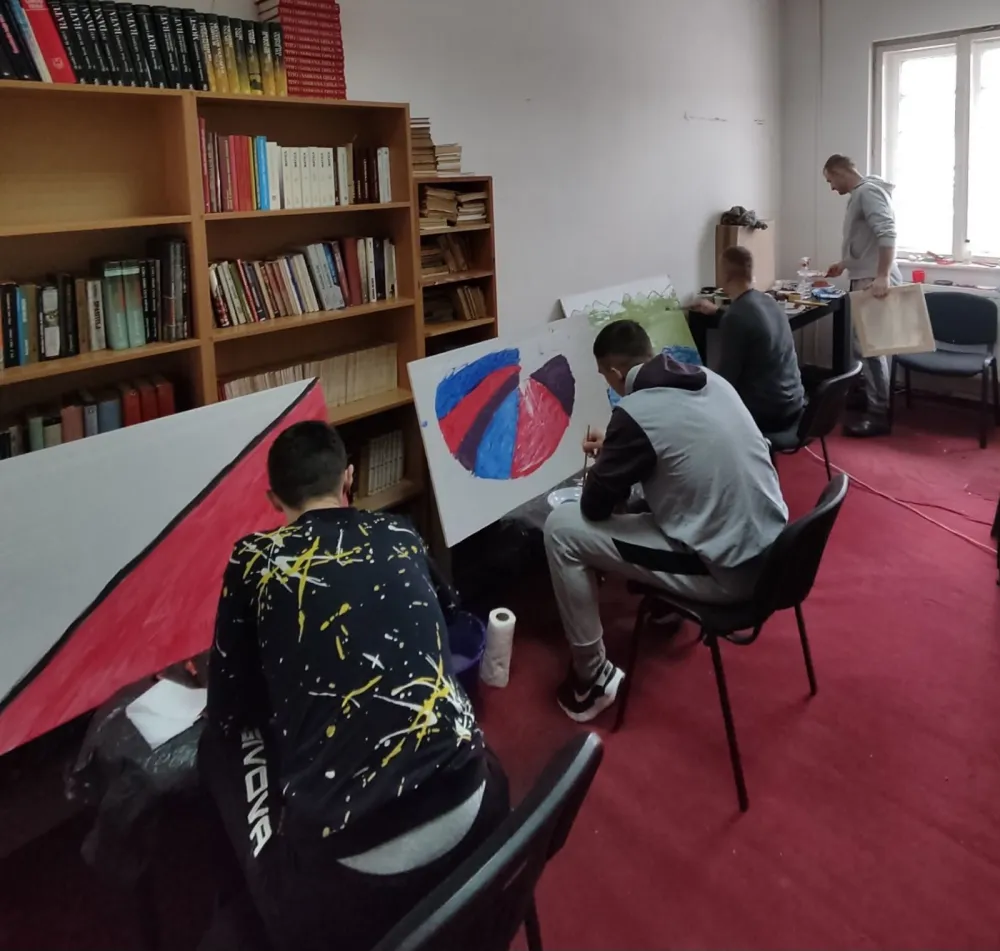 ​Zatvorenici pokazali skriveni slikarski talenat