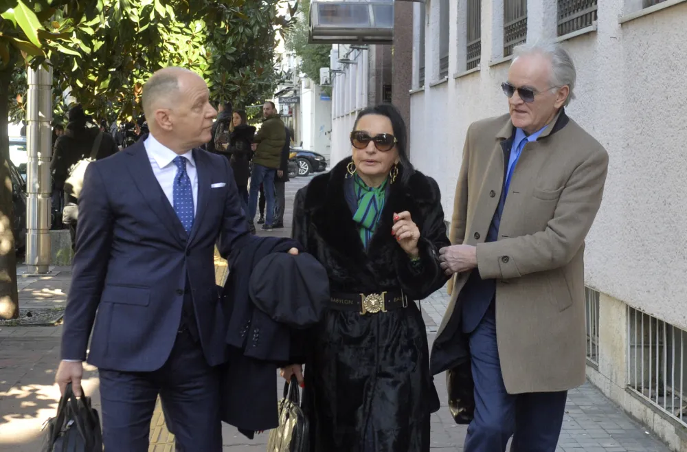 Kontrola optuznice Vesne Medenice, Vesna Medenica i branioci, Vesna Medenica
