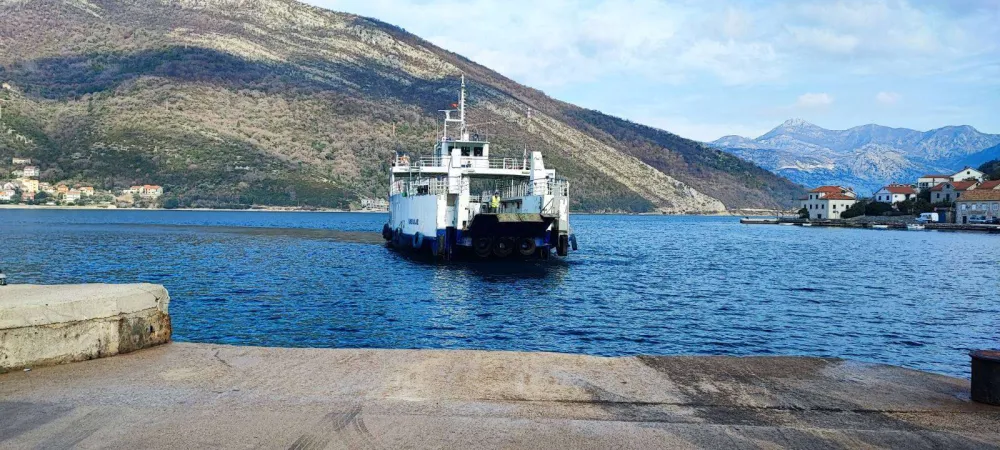 trajekt Kamenari Lepetani