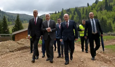 savo paraca i osman nurkovic sa duskom markovicem na otvaranju puta lubnice jezerine