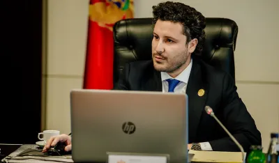 Abazović sa Kovačevskim: Odnosi Crne Gore i Sjeverne Makedonije za primjer