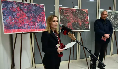 Slike Petra Lubarde izložene u Srpskoj kući u Podgorici: Pobјeda svјetla nad mrakom na slikarskom platnu