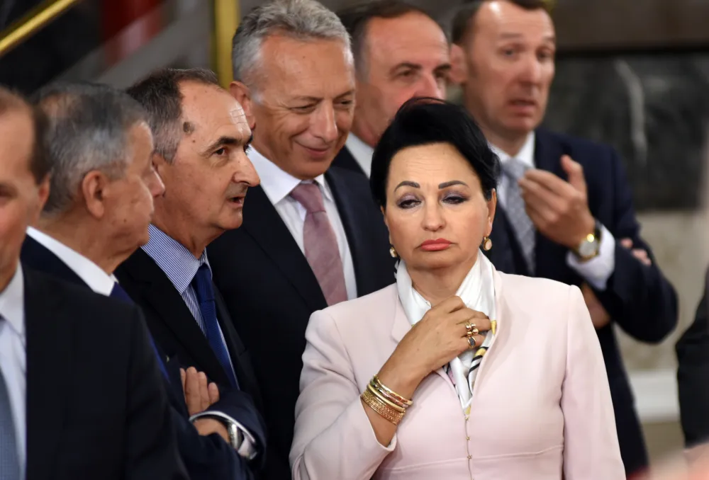 Весна Меденица