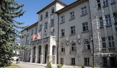 Vetinje zgrada opstine<br>