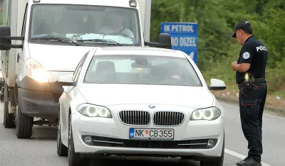 policija saobracaj kontrola guzve blokada