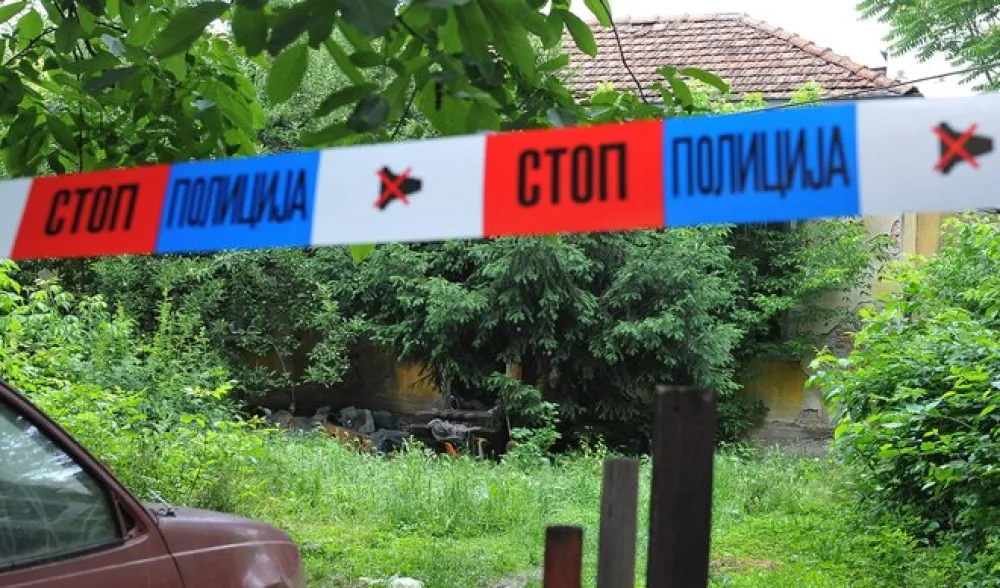 Инцидент се догодио испред локала у Бару<br>(илустрација)