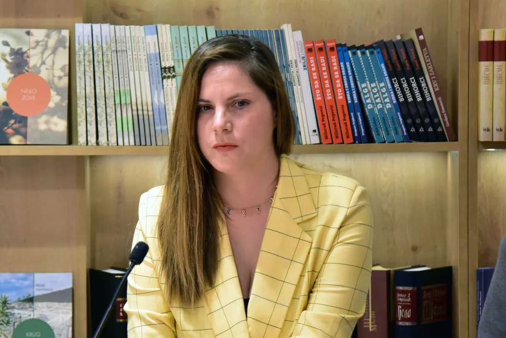Nova zbirka poezije Jovane Bojović: Pretvara pjesmu u doživljaj