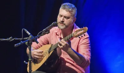 Koncert Damira Imamovića u KIC &bdquo;Budo Tomović&ldquo;: Gledati sviјet kroz prizmu sevdaha