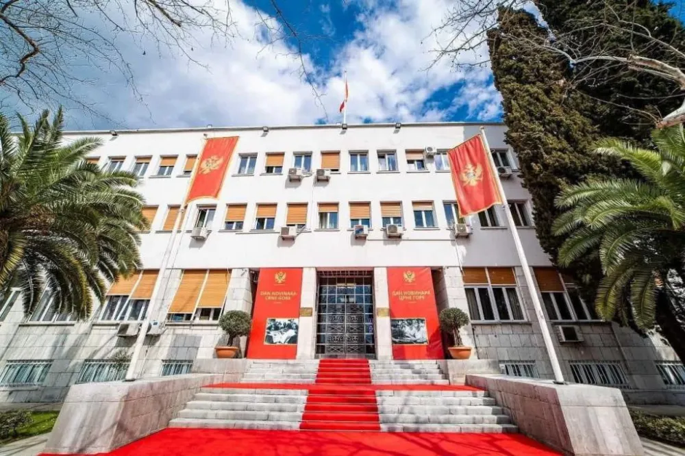 FOTO: Skup&scaron;tina