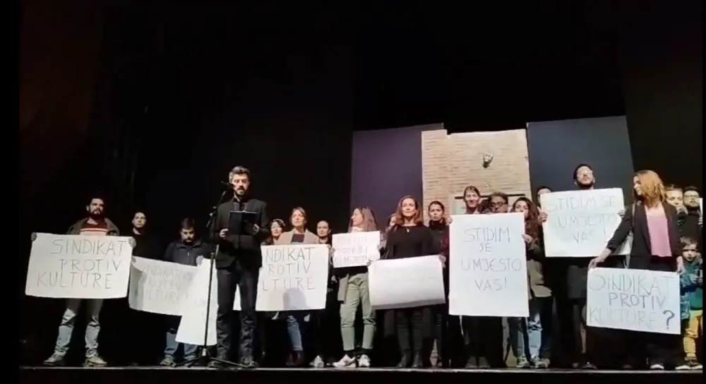 Emir Ćatović podržan kolegama pročitao obraćanje