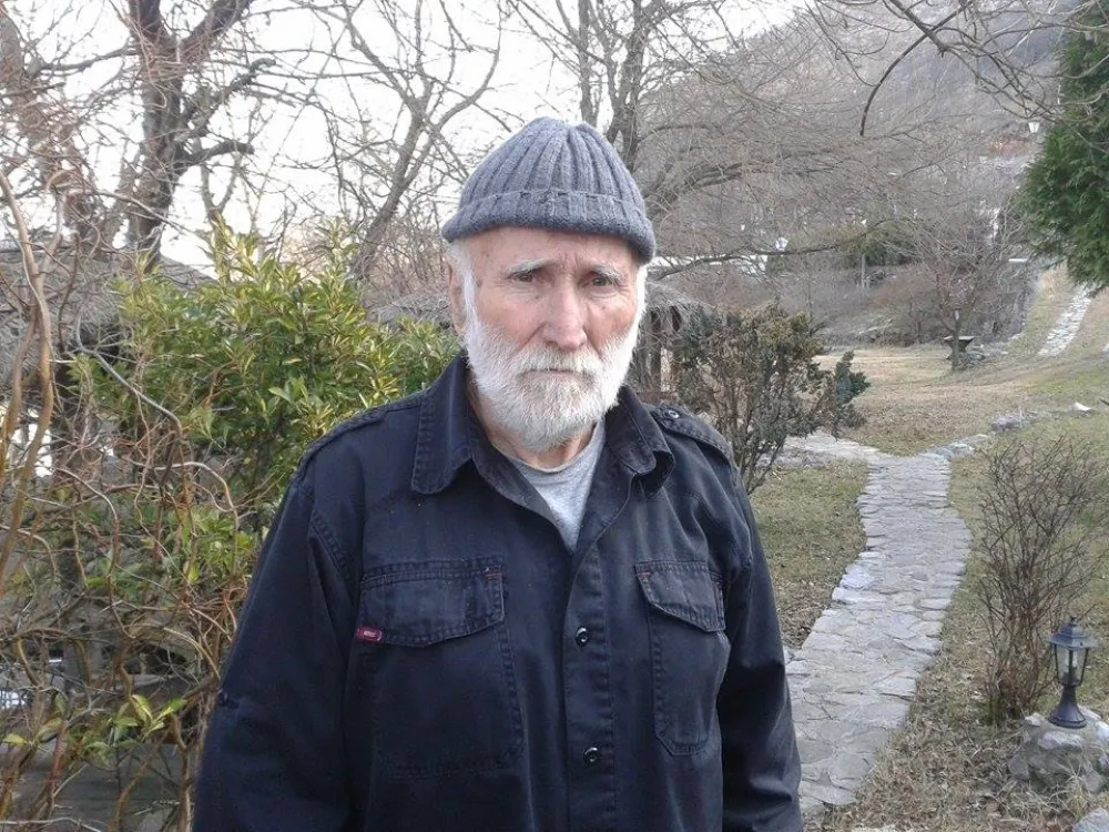 Slovo o autoru "Kamenog grada"