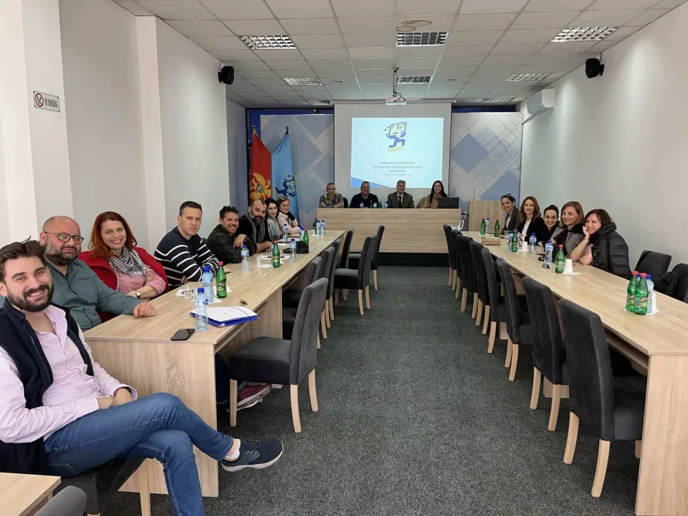 Са оснивачке скупштине Слободног синдиката културе