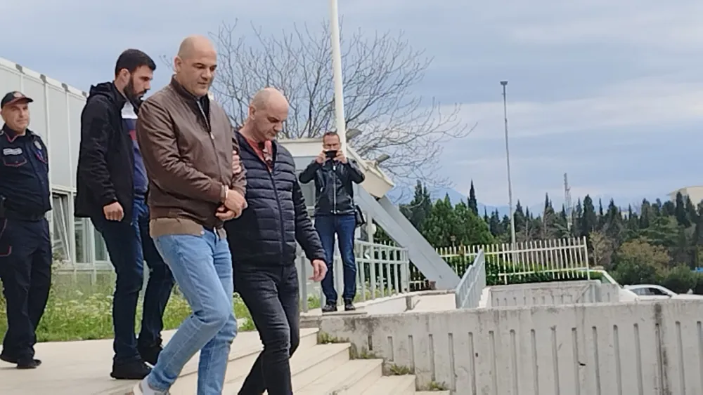 (FOTO/VIDEO) Božović osumnjičen zbog droge i kriminalne organizacije, saslu&scaron;an u SPO