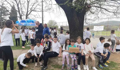 Dan sporta u O&Scaron; &bdquo;Voјin Popović&rdquo;: Nadmetali se od trčanja do strelja&scaron;tva