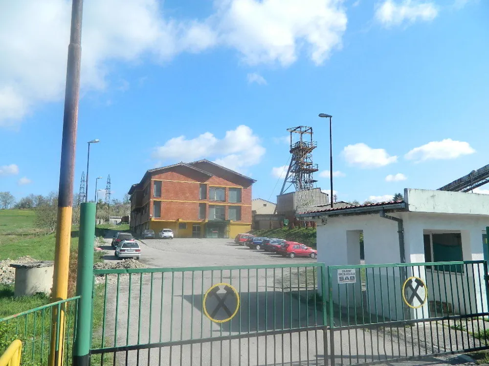 Рудник чека боље дане