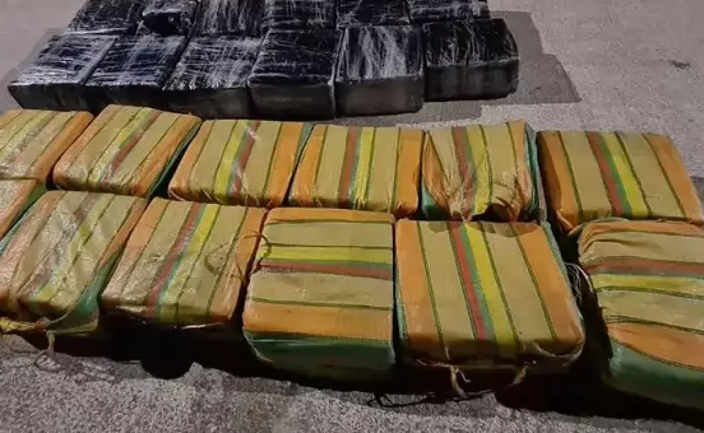 Presretnuto 850 kilograma kokaina, uhap&scaron;ene tri osobe
