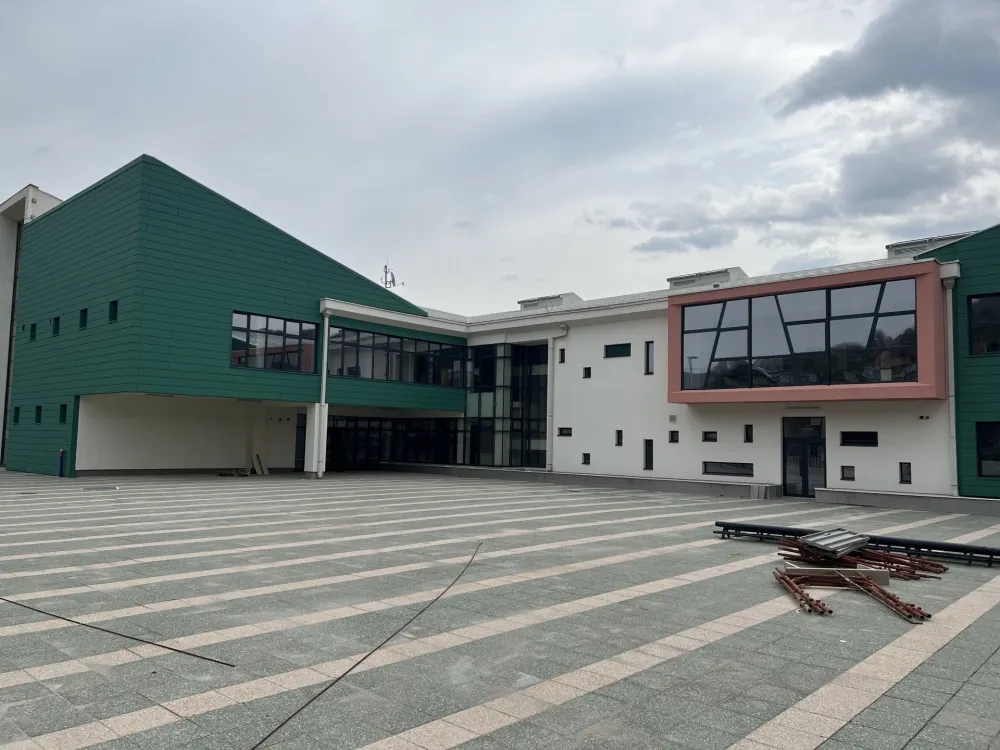 Kasne radovi na izgradnji nove &scaron;kole u Bijelom Polju: Roditelji i nastavnici na ivici strpljenja