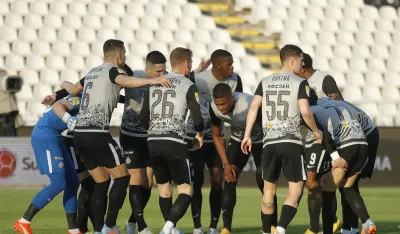 Partizan pred praznim tribinama i protiv Novog Pazara