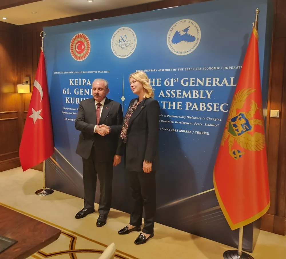 Danijela Đurović i Mustafa &Scaron;entop