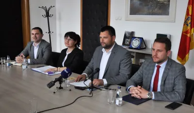 Čelnici Op&scaron;tine Nik&scaron;ić predstavili rezultate rada: Zatekli milion i po, a sada u kasi &scaron;est miliona