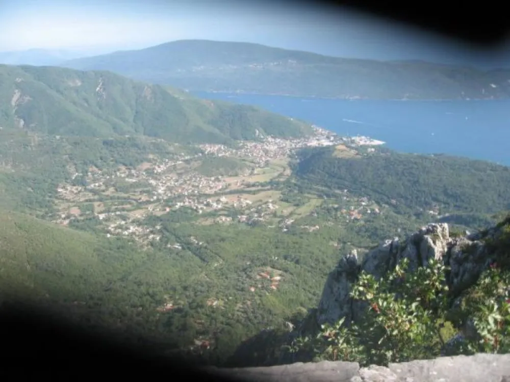 Iz MZ Zelenika - Kuti poručuju: Urediti izvori&scaron;te i obalu u kolijevci turizma