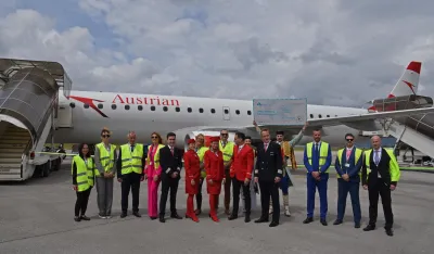 (FOTO) Beč i Tivat prvi put povezani direktnom avio linijom