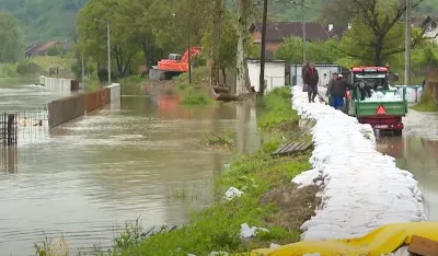 Hrvatska se četvrti dan bori s poplavama, očekuju se nove padavine